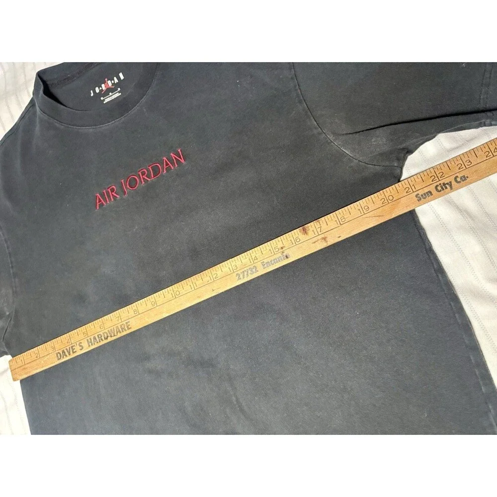 Mens Air Jordan Short Sleeve Tee Size Medium